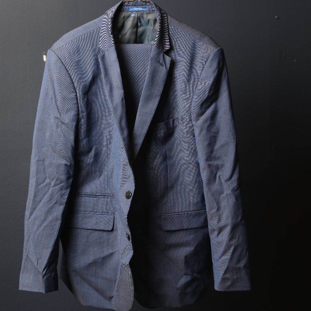 Vince Cammuto Suit